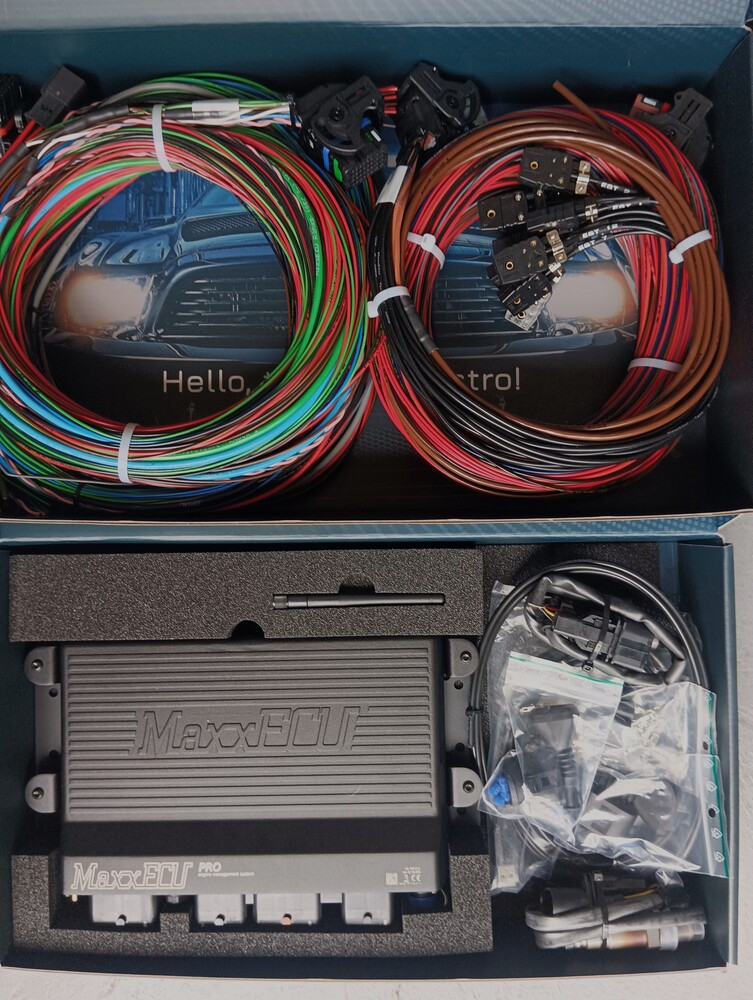 MaxxECU PRO Premium